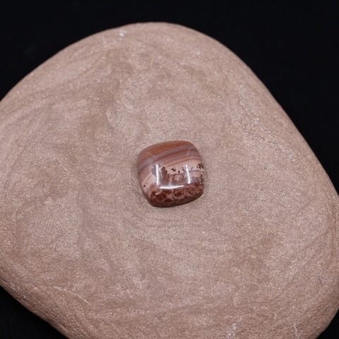 Apache Canyon Cushion Cut Cabochon